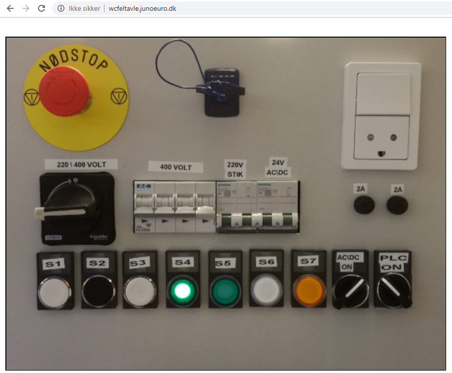Hardware-like User Interface screenshot